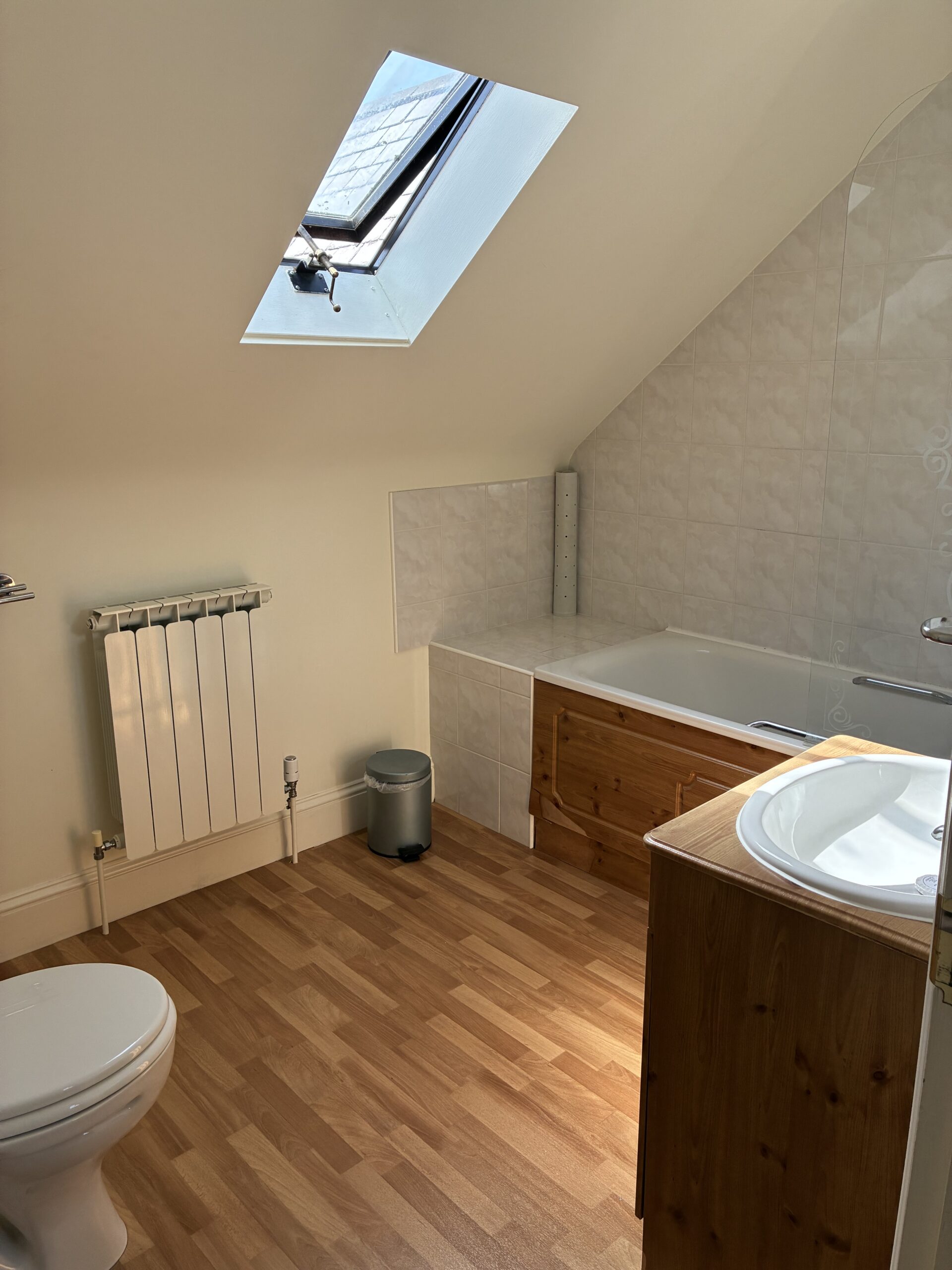 The Barn mez bathroom